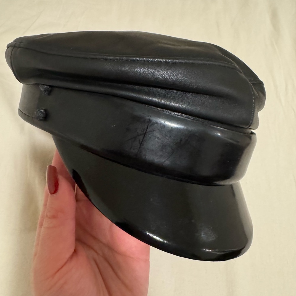 Ruslan Baginskiy Black Leather Baker Boy Cap size M